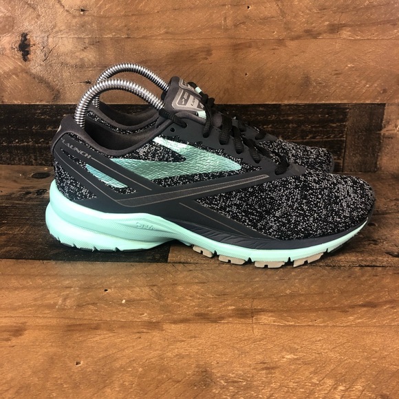 brooks launch women's size 8